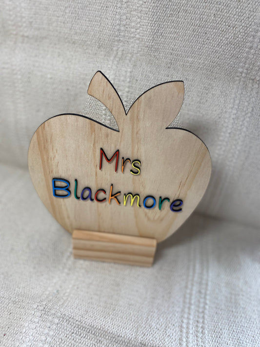 Custom Teacher Apple name sign